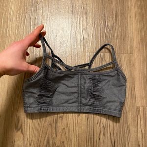 ONZIE sports bra xs